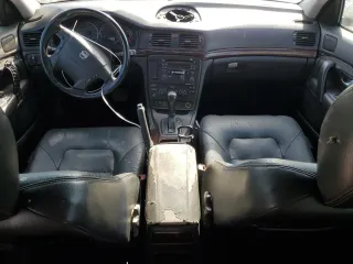 2004 Volvo S80 with VIN YV1TH59H941363371, listed as a Copart auction lot 86326924 with 178,964 mi miles and Salvage Title. Bid and sale history available at carsss.com. Image 8.