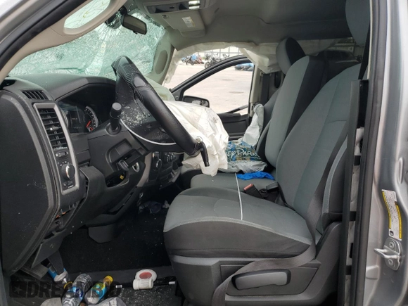 2021 Ram 1500 Tradesman z VIN 3C6RR6KG3MG587376, wystawiony jako Copart lot #50153245 z przebiegiem 82 551 mil mil oraz Nie do naprawy • Non repairable. Historia ofert i sprzedaży dostępna na DreamBid. Obrazek 7.
