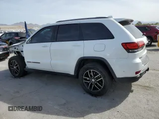 2017 Jeep Grand Cherokee Trailhawk with VIN 1C4RJFLT1HC729163, listed as a Copart auction lot 51115745 with 213,292 mi miles and Salvage title. Bid and sale history available at DreamBid. Image 2.