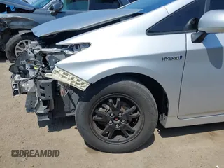 2015 Toyota Prius Four with VIN JTDKN3DUXF1885268, listed as a IAAI auction lot 42087198 with 98,482 mi miles. Bid and sale history available at carsss.com. Image 20.