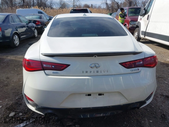 2018 Infiniti Q60 RED SPORT 400 with VIN JN1FV7EL6JM630898, listed as a IAAI auction lot 41628560 with 57,224 mi miles. Bid and sale history available at carsss.com. Image 16.