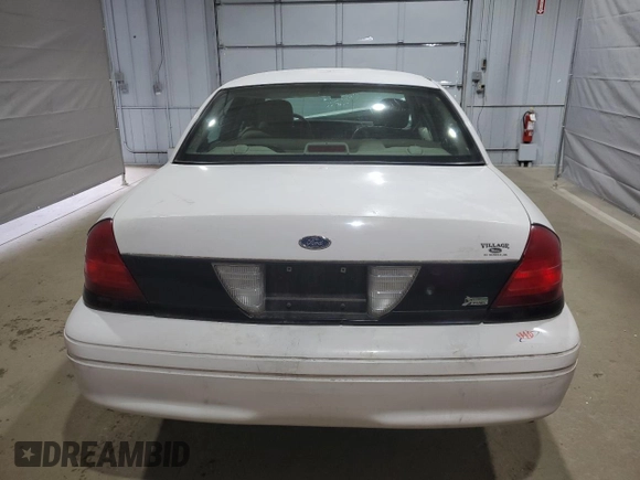 2010 Ford Police Interceptor z VIN 2FABP7BV4AX127168, wystawiony jako Copart lot #53835655 z przebiegiem 177 690 mil mil oraz Szkoda całkowita • Salvage title. Historia ofert i sprzedaży dostępna na DreamBid. Obrazek 6.
