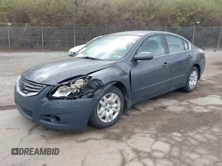 2010 Nissan Altima 2.5 S with VIN 1N4AL2AP3AN528354, listed as a IAAI auction lot 41909818 with 154,851 mi miles. Bid and sale history available at carsss.com. Image 18.