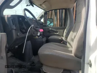 2018 Chevrolet Express Commercial with VIN 1GB3GSCG0J1302871, listed as a Copart auction lot 51438024 with 67,392 mi miles and Salvage Title. Bid and sale history available at carsss.com. Image 7.
