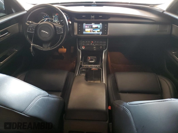 2017 Jaguar XF 35t Premium with VIN SAJBD4BV8HCY38074, listed as a Copart auction lot 79563244 with 89,873 mi miles and Clean Title. Bid and sale history available at carsss.com. Image 8.