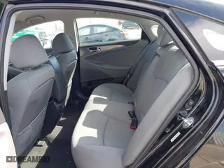 2013 Hyundai Sonata Hybrid Limited with VIN KMHEC4A44DA099701, listed as a IAAI auction lot 41964745 with 61,108 mi miles. Bid and sale history available at carsss.com. Image 8.