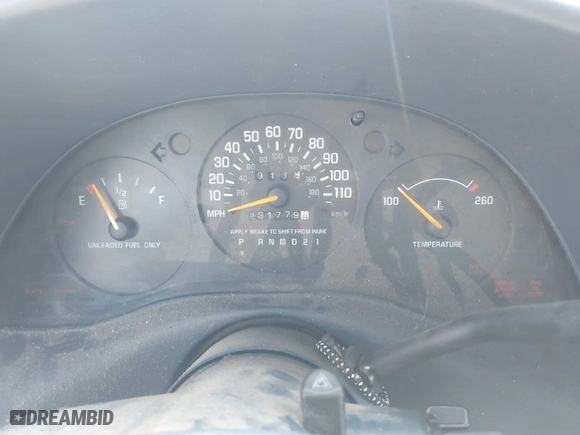 1997 Chevrolet Lumina with VIN 2G1WL52M5V9216883, listed as a IAAI auction lot 41797511 with 231,779 mi miles. Bid and sale history available at carsss.com. Image 7.
