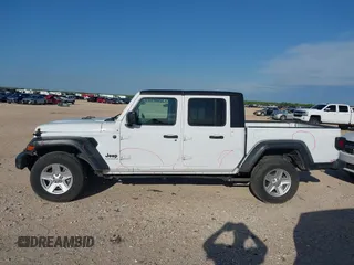 2023 Jeep Gladiator Sport S с VIN 1C6HJTAG0PL533933, выставлен на аукционе IAAI как лот 42351470 с пробегом 57 982 миль миль и . История ставок и продаж доступна на DreamBid. Изображение 14.
