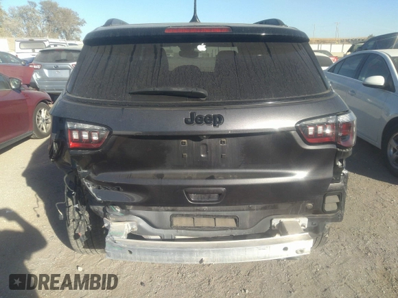 2022 Jeep Compass Latitude with VIN 3C4NJDBBXNT166223, listed as a IAAI auction lot 40627801 with 30,340 mi miles and . Bid and sale history available at DreamBid. Image 17.