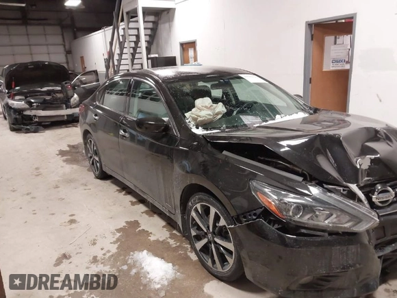 2018 Nissan Altima 2.5 S with VIN 1N4AL3APXJC109001, listed as a IAAI auction lot 41589129 with 51,036 mi miles. Bid and sale history available at carsss.com. Image 1.