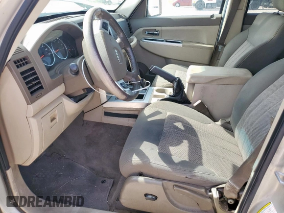 2008 Jeep Liberty Limited с VIN 1J8GN58K08W145981, выставлен на аукционе Copart как лот 65137745 с пробегом 245 443 миль миль и Списание • Salvage title. История ставок и продаж доступна на DreamBid. Изображение 7.