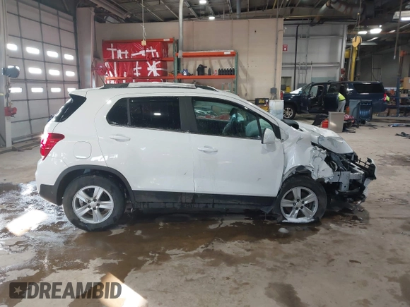 2020 Chevrolet Trax LT with VIN 3GNCJLSB2LL225514, listed as a IAAI auction lot 41579860 with 100,580 mi miles and . Bid and sale history available at DreamBid. Image 13.