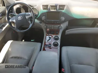 2011 Toyota Highlander Hybrid Limited with VIN JTEDC3EH6B2001214, listed as a Copart auction lot 61385054 with 0 mi miles and Salvage Title. Bid and sale history available at carsss.com. Image 8.