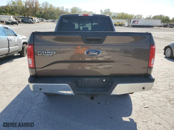 2015 Ford F-150 XLT w/HD Payload Pkg with VIN 1FTFW1EG8FKD03366, listed as a Copart auction lot 76162214 with 230,146 mi miles and Salvage Title. Bid and sale history available at carsss.com. Image 6.