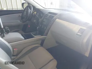 2008 Mazda CX-9 Grand Touring with VIN JM3TB38A480140173, listed as a IAAI auction lot 39194731 with 205,385 mi miles. Bid and sale history available at carsss.com. Image 5.