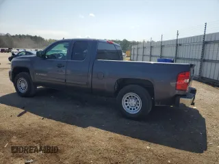 2010 Chevrolet Silverado 1500 LS with VIN 1GCSCREA2AZ114133, listed as a Copart auction lot 69584964 with 205,305 mi miles and Salvage Title. Bid and sale history available at DreamBid. Image 2.