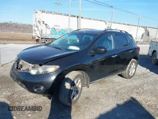 2009 Nissan Murano S with VIN JN8AZ18W09W143988, listed as a IAAI auction lot 41168447 with 183,508 mi miles and . Bid and sale history available at carsss.com. Image 2.