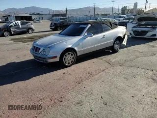 1999 Mercedes-Benz CLK 320/430 z VIN WDBLK65G2XT024808, wystawiony jako Copart lot #85336294 z przebiegiem 289 898 mil mil oraz Szkoda całkowita • Salvage title. Historia ofert i sprzedaży dostępna na DreamBid. Obrazek 10.