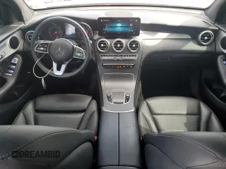 2020 Mercedes-Benz GLC 300 z VIN WDC0G8DB8LF726349, wystawiony jako Copart lot #54844625 z przebiegiem 43 333 mil mil oraz Czysty tytuł • Clean title. Historia ofert i sprzedaży dostępna na DreamBid. Obrazek 8.