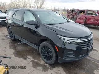 2024 Chevrolet Equinox LS z VIN 3GNAXSEG4RL315005, wystawiony jako IAAI lot #41589286 z przebiegiem 32 295 mil mil oraz . Historia ofert i sprzedaży dostępna na DreamBid. Obrazek 1.