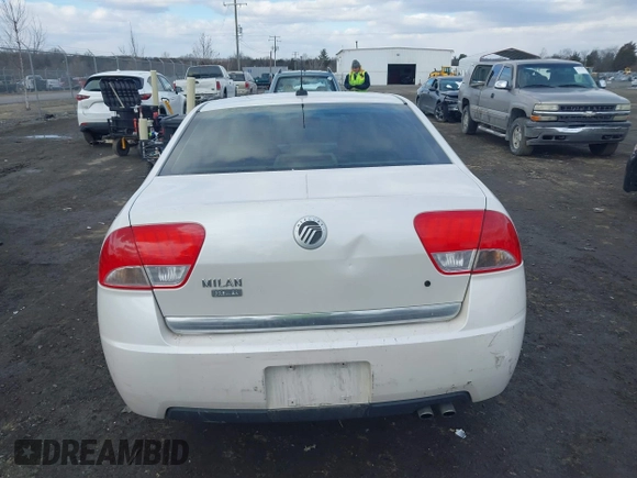 2010 Mercury Milan Premier with VIN 3MEHM0JAXAR602631, listed as a IAAI auction lot 41635197 with 282,424 mi miles and . Bid and sale history available at DreamBid. Image 16.