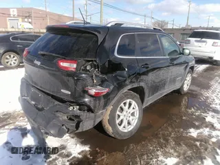 2018 Jeep Cherokee Latitude Tech Connect with VIN 1C4PJMCB5JD580985, listed as a IAAI auction lot 41530501 with 75,858 mi miles and . Bid and sale history available at DreamBid. Image 4.