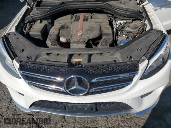2018 Mercedes-Benz GLE 43 AMG with VIN 4JGDA6EB5JB015946, listed as a Copart auction lot 46954875 with 195,203 mi miles and Clean Title. Bid and sale history available at DreamBid. Image 12.
