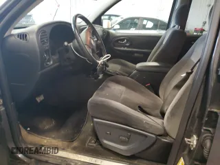 2007 Chevrolet TrailBlazer LS with VIN 1GNDT13S072218795, listed as a Copart auction lot 53975595 with 218,405 mi miles and Non Repairable. Bid and sale history available at DreamBid. Image 7.