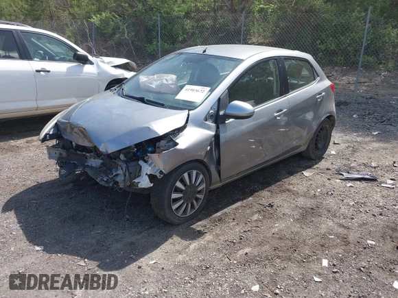 2013 Mazda 2 Sport with VIN JM1DE1KY8D0154960, listed as a IAAI auction lot 41903672 with 222,844 mi miles and . Bid and sale history available at DreamBid. Image 2.