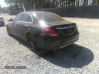 2018 Mercedes-Benz E 300 with VIN WDDZF4KB6JA398246, listed as a IAAI auction lot 40830920 with 64,504 mi miles and . Bid and sale history available at DreamBid. Image 3.