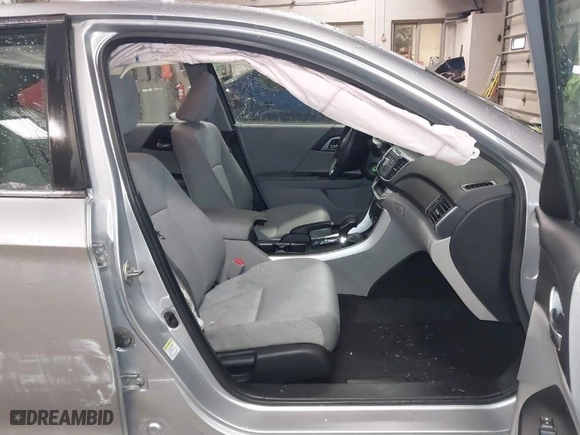 2014 Honda Accord Sedan LX with VIN 1HGCR2F32EA132986, listed as a IAAI auction lot 41509756 with NaN miles. Bid and sale history available at carsss.com. Image 5.