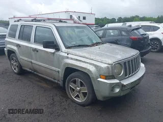 2007 Jeep Patriot Limited with VIN 1J8FF48W77D318640, listed as a IAAI auction lot 42653588 with 88,375 mi miles and . Bid and sale history available at DreamBid. Image 1.