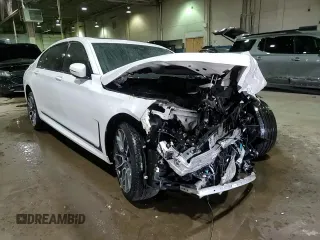 2020 BMW 7 Series 740i with VIN WBA7T2C00LCD61647, listed as a Copart auction lot 48110735 with 72,365 mi miles and Non repairable. Bid and sale history available at DreamBid. Image 14.