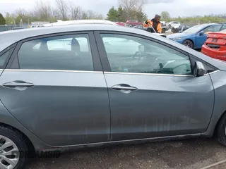 2016 Hyundai Elantra GT with VIN KMHD35LH0GU309974, listed as a IAAI auction lot 42029956 with 139,431 mi miles. Bid and sale history available at carsss.com. Image 14.