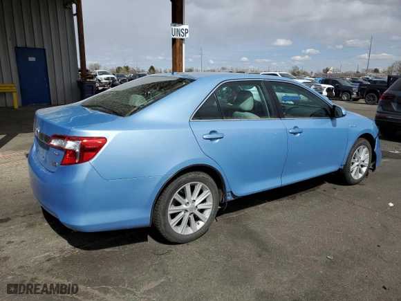 2012 Toyota Camry Hybrid XLE with VIN 4T1BD1FK2CU019430, listed as a Copart auction lot 49399725 with 70,514 mi miles and Salvage Title. Bid and sale history available at carsss.com. Image 3.