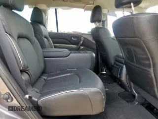 2022 Infiniti QX80 Premium Select z VIN JN8AZ2AF0N9744083, wystawiony jako Copart lot #58592195 z przebiegiem 4004 mil mil oraz Szkoda całkowita • Salvage title. Historia ofert i sprzedaży dostępna na DreamBid. Obrazek 11.