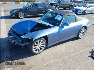 2006 Honda S2000 z VIN JHMAP21486S001776, wystawiony jako IAAI lot #41892551 z przebiegiem 125 537 mil mil oraz . Historia ofert i sprzedaży dostępna na DreamBid. Obrazek 2.