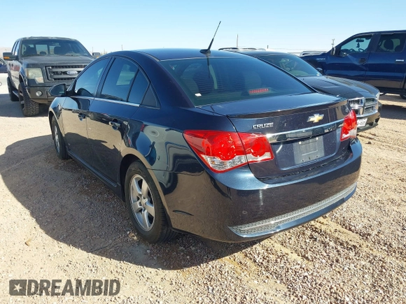 2014 Chevrolet Cruze 1LT z VIN 1G1PC5SB7E7442380, wystawiony jako IAAI lot #41784851 z przebiegiem 129 144 mil mil oraz . Historia ofert i sprzedaży dostępna na DreamBid. Obrazek 3.