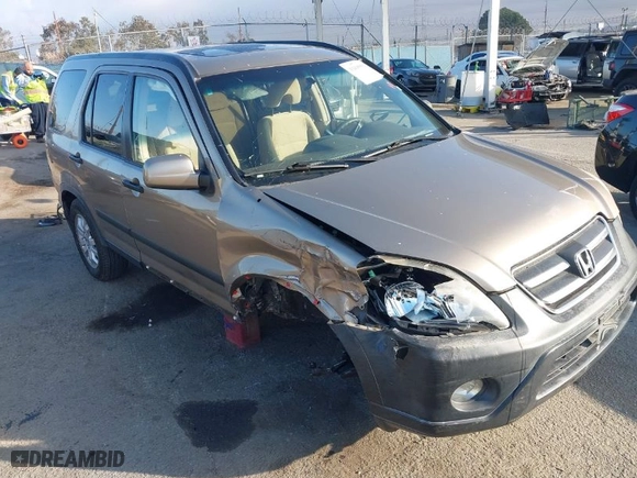 2006 Honda CR-V EX with VIN JHLRD68886C022931, listed as a IAAI auction lot 41495559 with 176,456 mi miles. Bid and sale history available at carsss.com. Image 1.