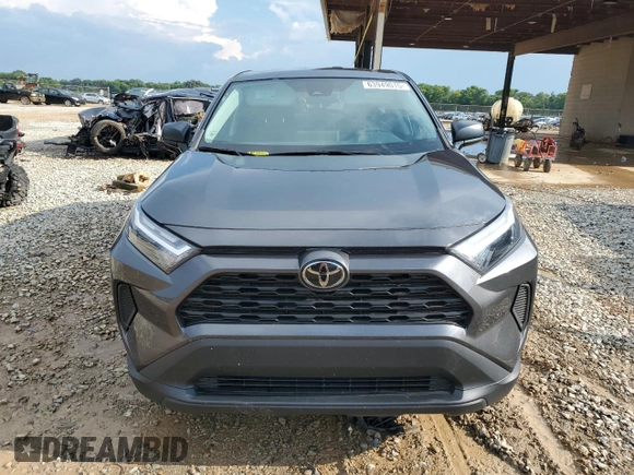 2023 Toyota RAV4 LE с VIN 2T3H1RFV6PW246368, выставлен на аукционе Copart как лот 63949015 с пробегом 50 593 миль миль и Списание • Salvage title. История ставок и продаж доступна на DreamBid. Изображение 5.