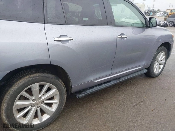 2009 Toyota Highlander Hybrid Limited with VIN JTEEW44A592033233, listed as a IAAI auction lot 41786543 with 120,841 mi miles. Bid and sale history available at carsss.com. Image 19.
