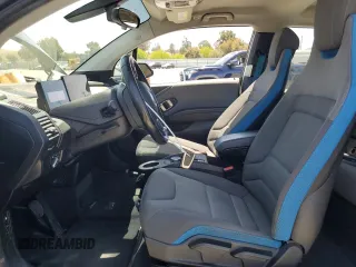 2018 BMW i3 s с VIN WBY7Z8C52JVB86902, выставлен на аукционе Copart как лот 56740265 с пробегом 91 475 миль миль и Списание • Salvage title. История ставок и продаж доступна на DreamBid. Изображение 7.