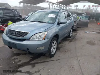 2005 Lexus RX 330 with VIN 2T2HA31U95C066669, listed as a IAAI auction lot 41908311 with 383,732 mi miles. Bid and sale history available at carsss.com. Image 2.