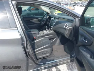 2017 Nissan Murano SV with VIN 5N1AZ2MG4HN137420, listed as a IAAI auction lot 41933199 with 65,025 mi miles. Bid and sale history available at carsss.com. Image 5.