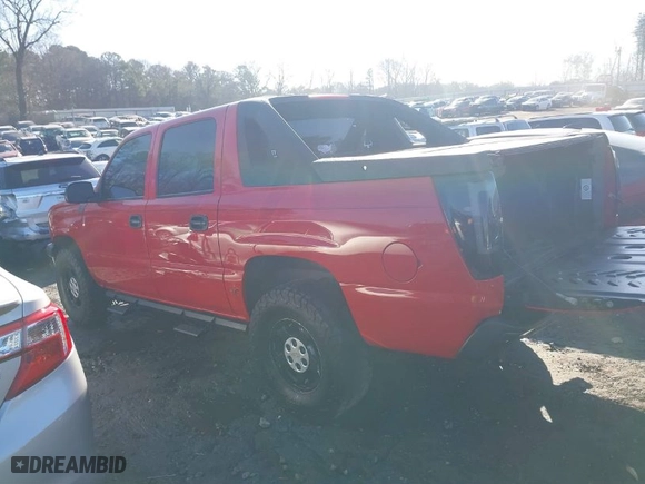 2003 Chevrolet Avalanche with VIN 3GNEC13T53G243660, listed as a IAAI auction lot 41489395 with 249,362 mi miles. Bid and sale history available at carsss.com. Image 14.