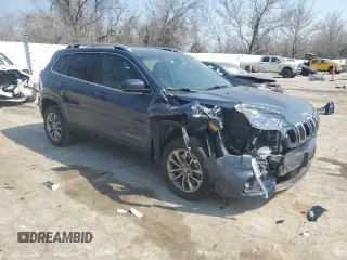 2019 Jeep Cherokee Latitude Plus с VIN 1C4PJLLX6KD384089, выставлен на аукционе Copart как лот 49049555 с пробегом 37 490 миль миль и Списание • Salvage title. История ставок и продаж доступна на DreamBid. Изображение 4.
