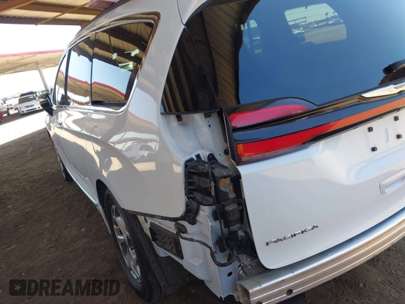 2023 Chrysler Pacifica Limited with VIN 2C4RC1GG6PR533414, listed as a IAAI auction lot 42455618 with 53,834 mi miles and . Bid and sale history available at DreamBid. Image 18.