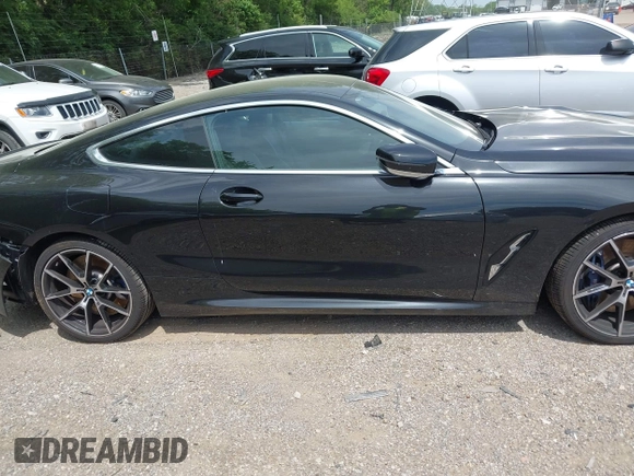 2019 BMW 8 Series M850i xDrive with VIN WBABC4C59KBU96788, listed as a IAAI auction lot 42286659 with 26,913 mi miles and . Bid and sale history available at DreamBid. Image 13.