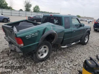 2000 Ford Ranger XLT with VIN 1FTZR15X7YTA02430, listed as a Copart auction lot 59917055 with 152,672 mi miles and Non repairable. Bid and sale history available at DreamBid. Image 3.