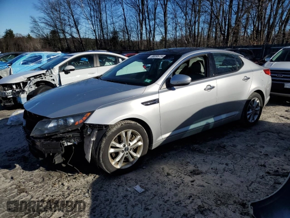 2011 Kia Optima EX with VIN KNAGN4A69B5175800, listed as a Copart auction lot 80205734 with 104,218 mi miles and Salvage Title. Bid and sale history available at carsss.com. Image 1.